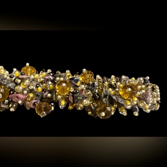 Vintage Artistian Beaded Bracelet, Mixed Stones and Glass beads. Lots of colors. - Picture 2 of 4